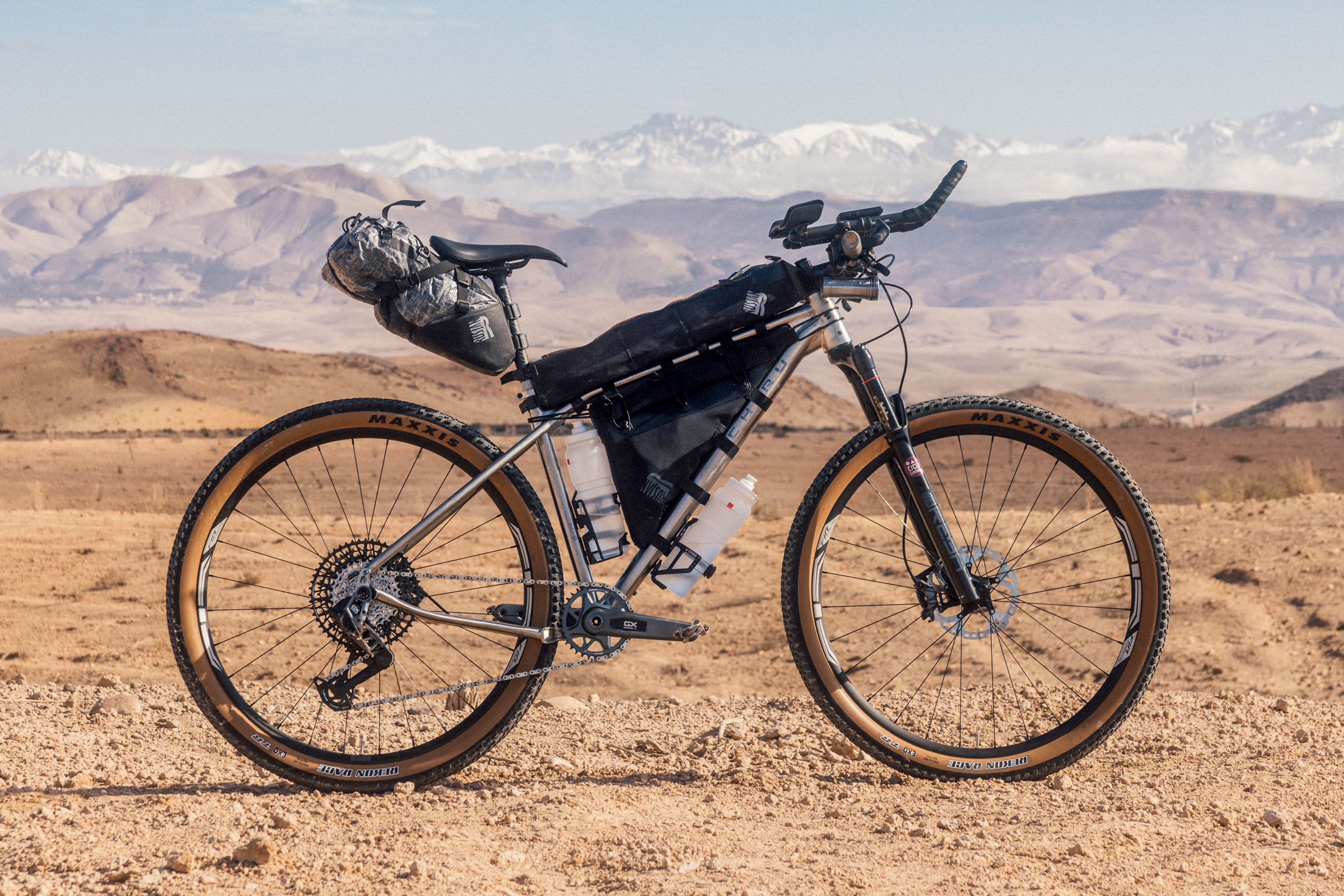 Explore Freely: Premium Bike Rentals & Gear